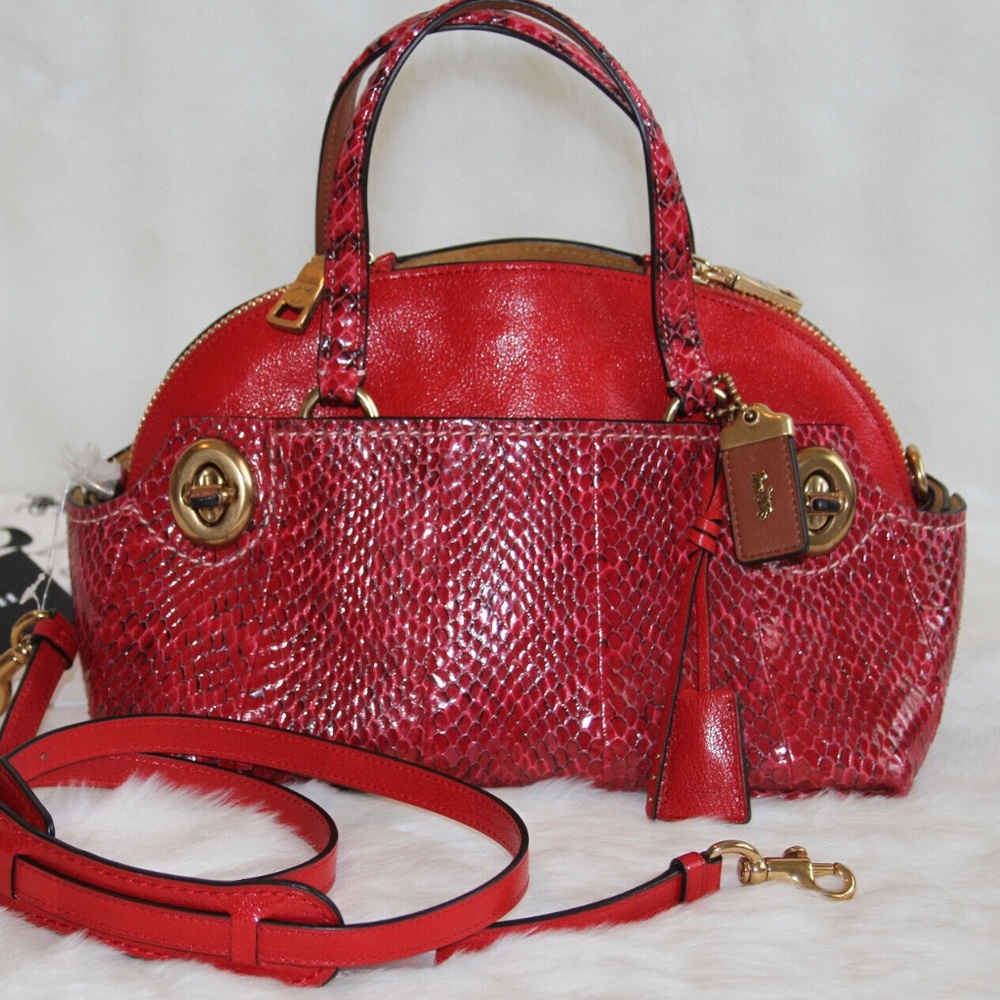 COACH 1941 Outlaw Satchel 36 leather Bag satchel Handbag